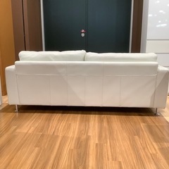 トレファク神戸南店】2人掛けソファー レザー【取りに来られる方限定】