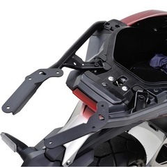 ●X-ADV GIVI リアキャリア ステー ・GIVI ベース...