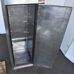 ≪yt1220ジ≫ フジマック 消毒保管庫 FASE5 三相200V 5カゴ用 4段 カゴ2個付属 幅58cm 奥行55cm 動作未確認/現状品 60317-10