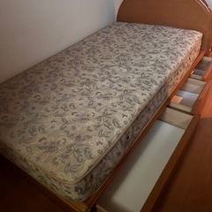 【ネット決済】セミダブルベッド　家具 ベッド シングルベッド