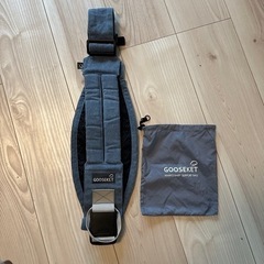 美品　グスケット　抱っこ紐　gooseket