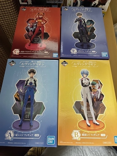 エヴァンゲリオン　一番くじ　4体　新品