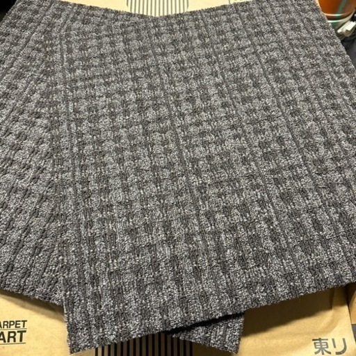 TOLIタイルカーペットGA10636T未使用品