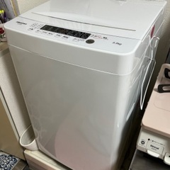 HISENSE 洗濯機 新品同様！HISENSE Washing Machine- Like New!