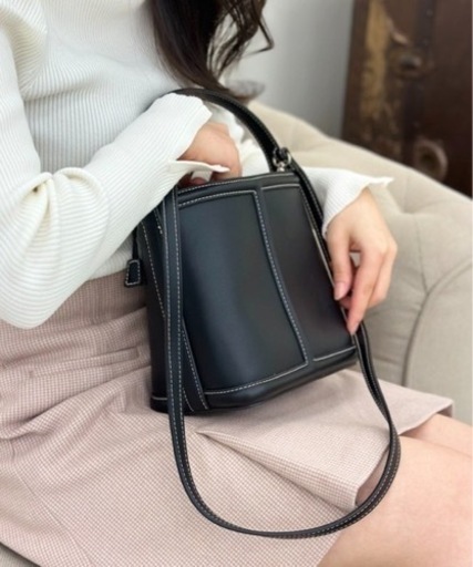 ステッチデザインバケツ型2wayバッグ