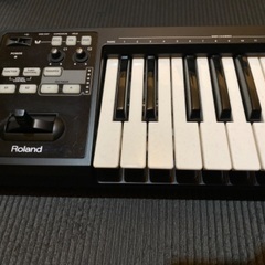 Roland  MIDIキーボードA-49 