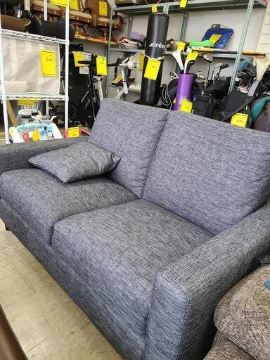 J4537　二人掛けソファ　グレー　クリーニング済　【リユースのサカイ柏店】