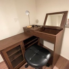 【31日に板橋本町受け渡し限定】家具 オフィス用家具 机