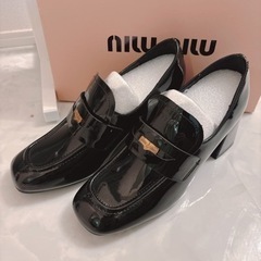 MIUMIU ローファー ヒールローファー コインローファー