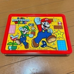 マリオ　缶