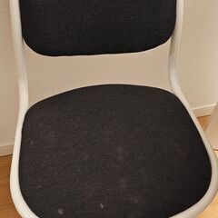 【無料】IKEAイケアの机の椅子