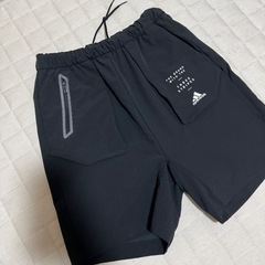 adidas ハーフパンツ 140cm