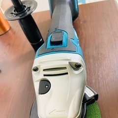 マキタ ディスクグラインダー GA412DZ 本体のみ 新品未使用