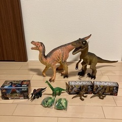 恐竜おもちゃ セット