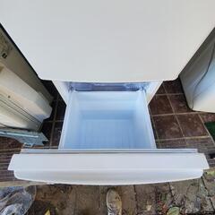 三菱　2022年式　2ドア　冷蔵庫