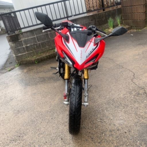 鹿屋市から　令和３年　新型CBR150R 事故車　　レストア　部品取りやレストアベースに！　廃車証明書付き！ 鹿屋市から 新型cbr150r 事故車体 廃車証明書付き 車体交換大丈夫です！