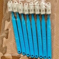 【終了】低学年用歯ブラシ　8本