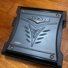 アンプ　kicker ZX200.4　
