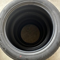 225/50R18 輸入タイヤ 中古 溝5ミリ以上車のパーツ タイヤ、ホイール