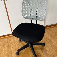 ニトリ　オフィスチェア　椅子
