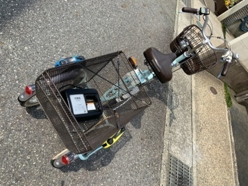 値下げ良品　整備済ブリヂストン アシスタワゴン AW114 電動アシスト三輪車 ブリジストン三輪電動アシスタワゴンAW114