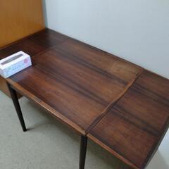 テーブル（前80cm,144cm✕高70cm✕奥80cm）