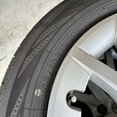 至急プリウスα純正タイヤホイール委託販売
