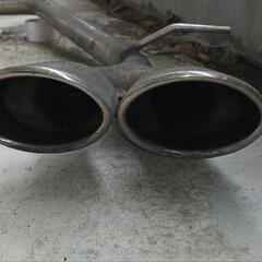 ヴォクシーマフラー