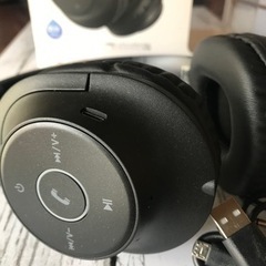 Bluetooth防水ヘッドホン