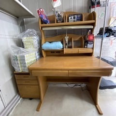 家具 テーブル 学習机　値下げしました