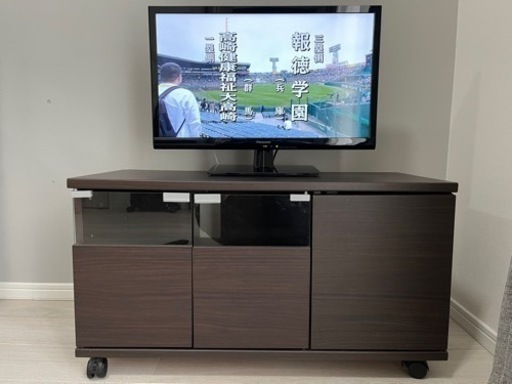 決まりました　Panasonic 24型 液晶テレビ　テレビ台付き