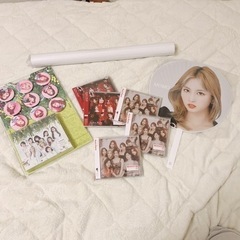 TWICE CD グッズ