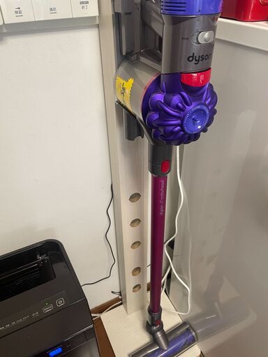 Dyson　ダイソン　v7　バッテリー◎
