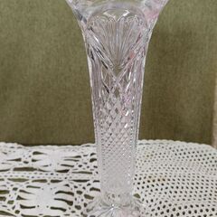 クリスタル モダンカットガラス花瓶 フラワーベース 高さ25cm...