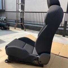 GR86 RC 純正シート 運転席