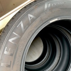 BRIDGESTONE ALENZA LX100 225/60R18 