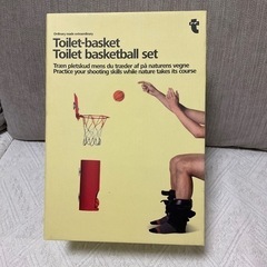 決まりました♪トイレでバスケットボール