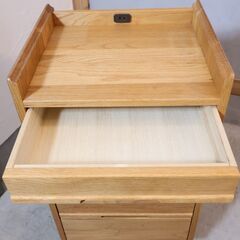 IDC OTSUKA(大塚家具)取り扱いのノーラ オーク材 リビングチェストです 