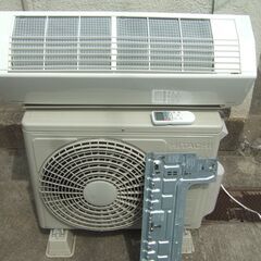 美品　日立ルームエアコン　白くまくん　2021年　畳数目安···おもに6畳用