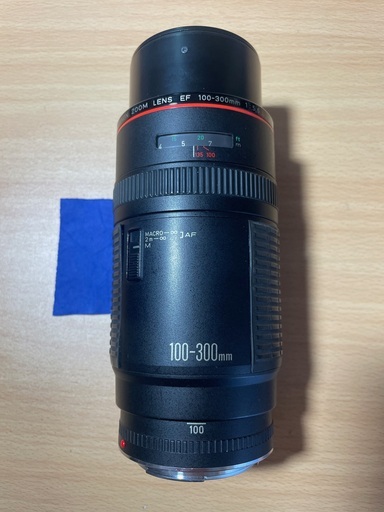 キャノン　EF 100-300mm 1:5.6　L レンズ