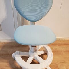 机の椅子(子供用)