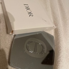 Dior コンパクトミラー　シルバー