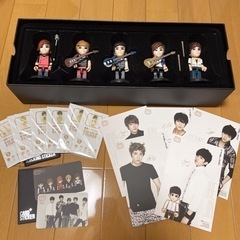 FTISLAND Brick Figure Deluxe Box...