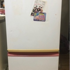 【受渡し決定】早急に！！2ドアのピンクと白の可愛い冷蔵庫