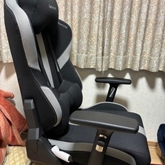 Bauhutte(バウヒュッテ) ゲーミングチェア G-551-BK