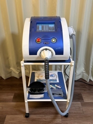 整備済み　国内メーカー品 ピウズ エステ　美容　業務用脱毛器　業務用脱毛機　定価150万円　アフターサポート 一年保証