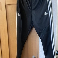 アディダス　ジョガーパンツ　adidas