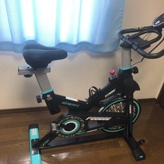 スピンバイク　pooboo エアロバイク　自転車