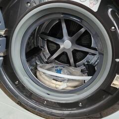 ドラム式洗濯機　2018年製　11キロ