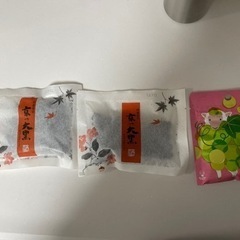 お菓子3点　小倉山荘黒豆　キャンディ